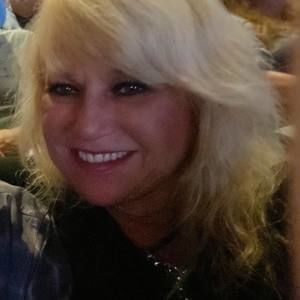 Meet your Posher, Karin